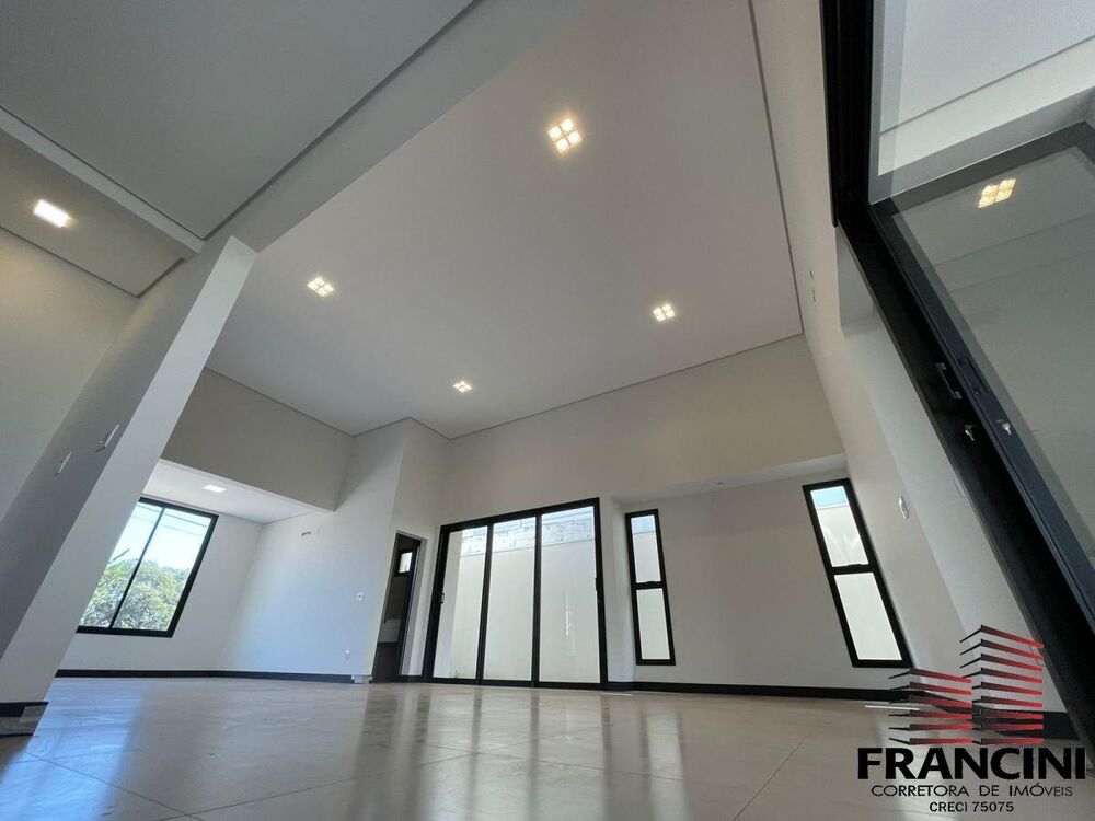 Casa de Condomínio à venda com 3 quartos, 300m² - Foto 8