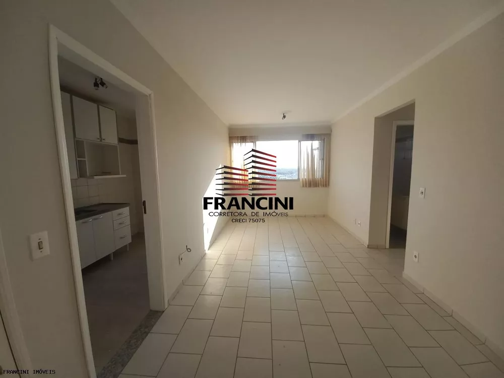 Apartamento à venda com 2 quartos, 72m² - Foto 3