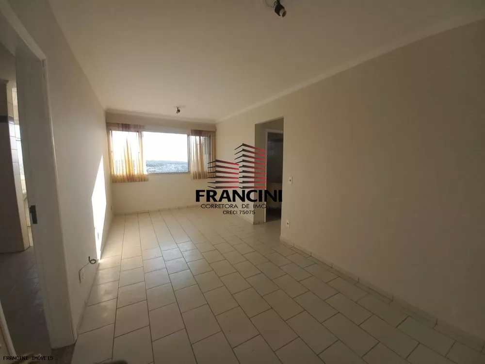 Apartamento à venda com 2 quartos, 72m² - Foto 4