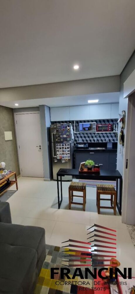 Apartamento à venda com 1 quarto, 48m² - Foto 1