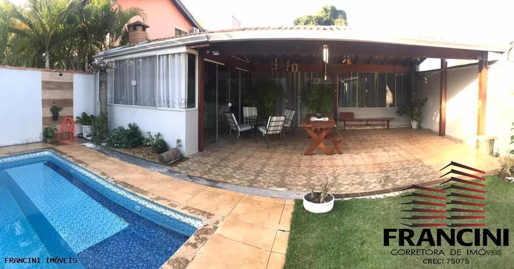 Chácara à venda com 2 quartos, 200m² - Foto 8