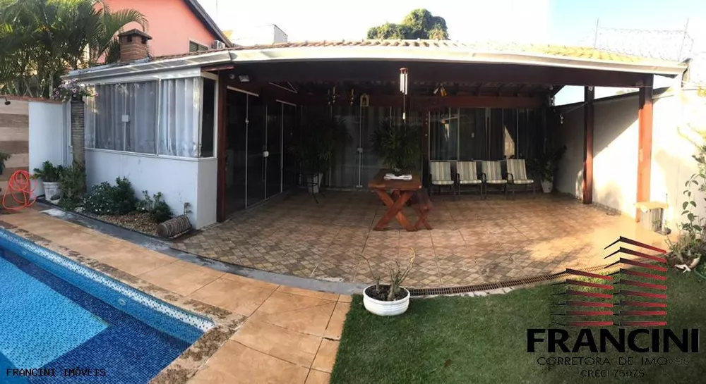 Chácara à venda com 2 quartos, 200m² - Foto 3