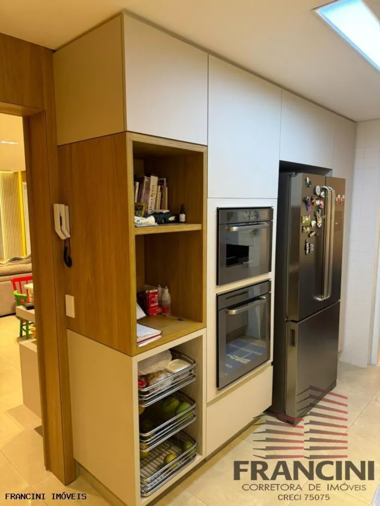 Apartamento à venda com 3 quartos, 146m² - Foto 2