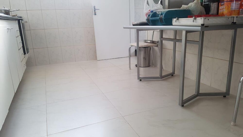 Apartamento à venda com 3 quartos, 100m² - Foto 3