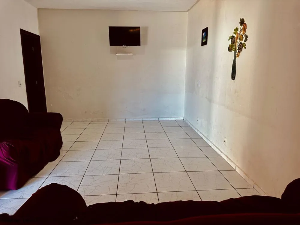Chácara, 3 quartos, 300 m² - Foto 3