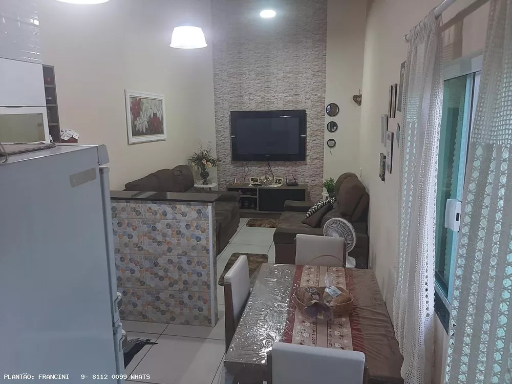 Chácara à venda com 3 quartos, 150m² - Foto 3