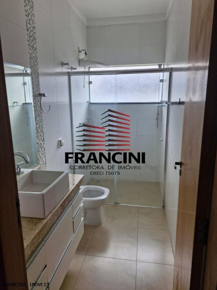 Casa de Condomínio à venda com 3 quartos, 600m² - Foto 1