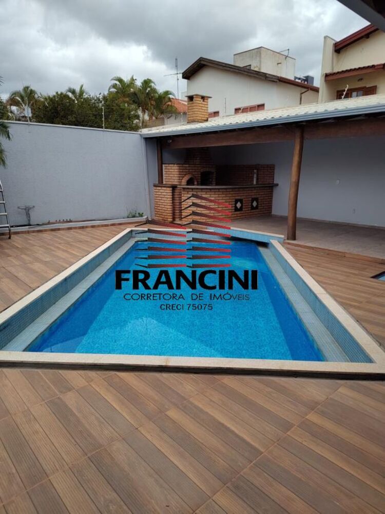 Casa à venda com 3 quartos, 264m² - Foto 8