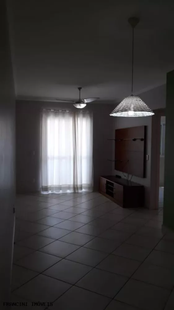 Apartamento à venda com 2 quartos, 75m² - Foto 4