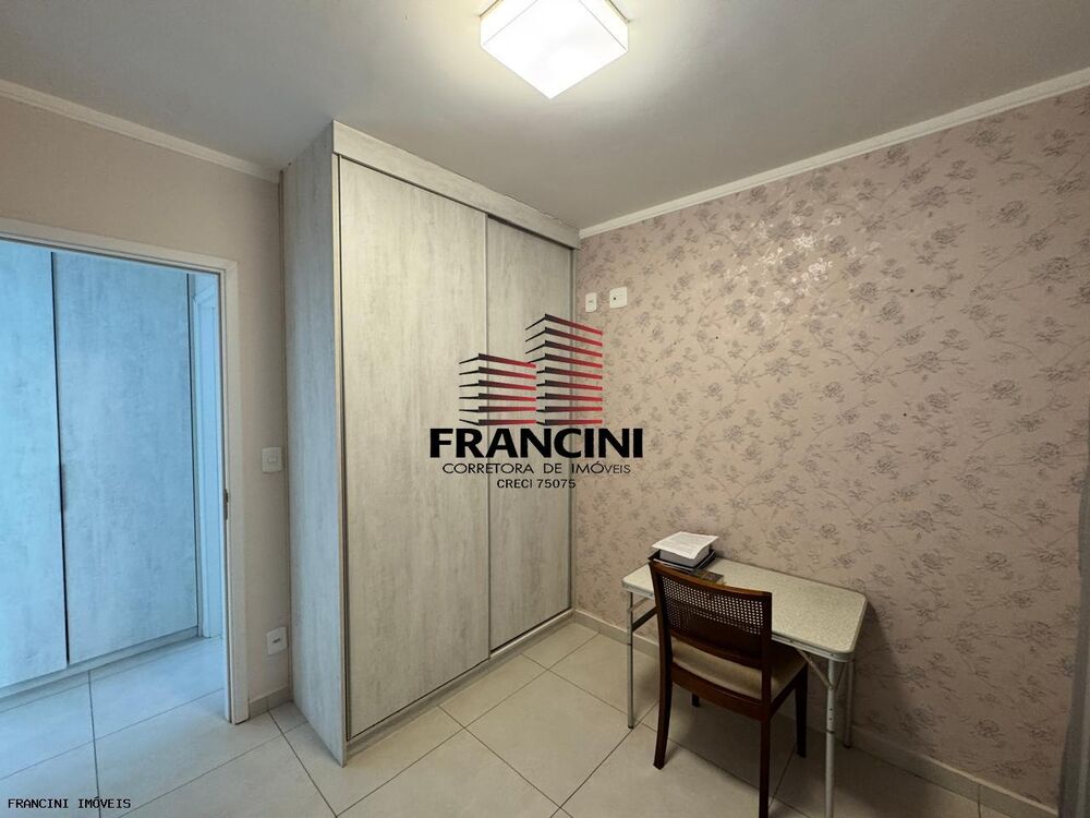 Apartamento à venda com 2 quartos, 75m² - Foto 13