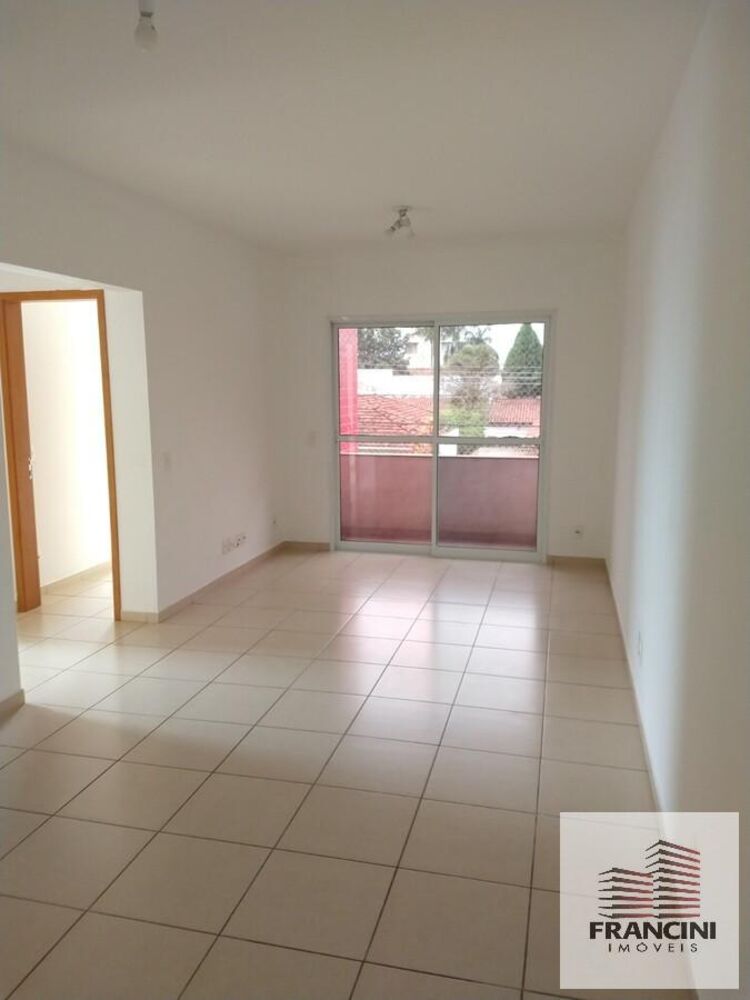 Apartamento à venda com 2 quartos, 71m² - Foto 1