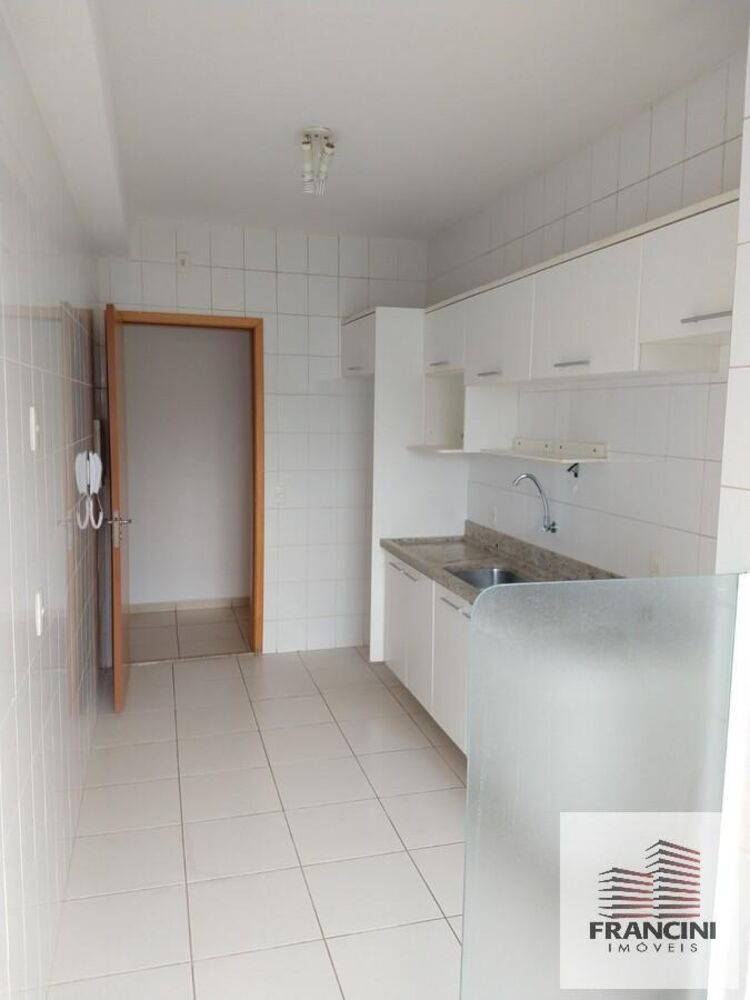 Apartamento à venda com 2 quartos, 71m² - Foto 3