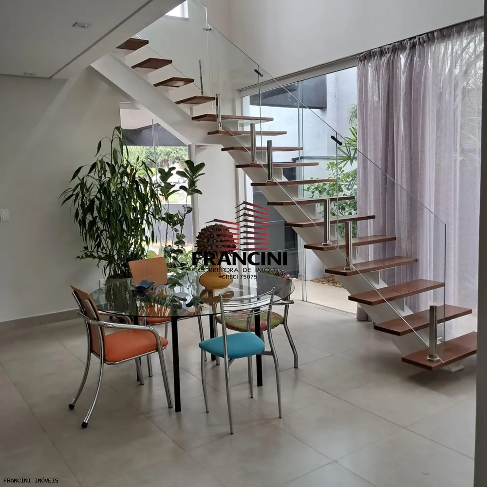 Apartamento, 4 quartos, 220 m² - Foto 1