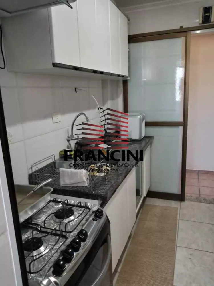 Apartamento à venda com 2 quartos, 76m² - Foto 4