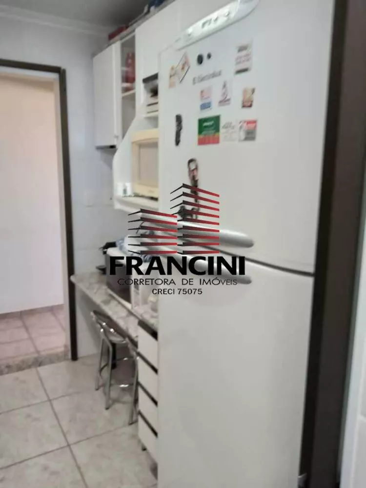 Apartamento à venda com 2 quartos, 76m² - Foto 2