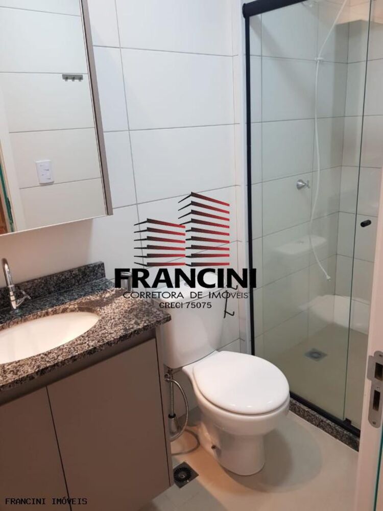 Apartamento para alugar com 3 quartos, 70m² - Foto 11