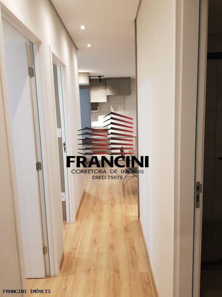 Apartamento para alugar com 3 quartos, 70m² - Foto 10