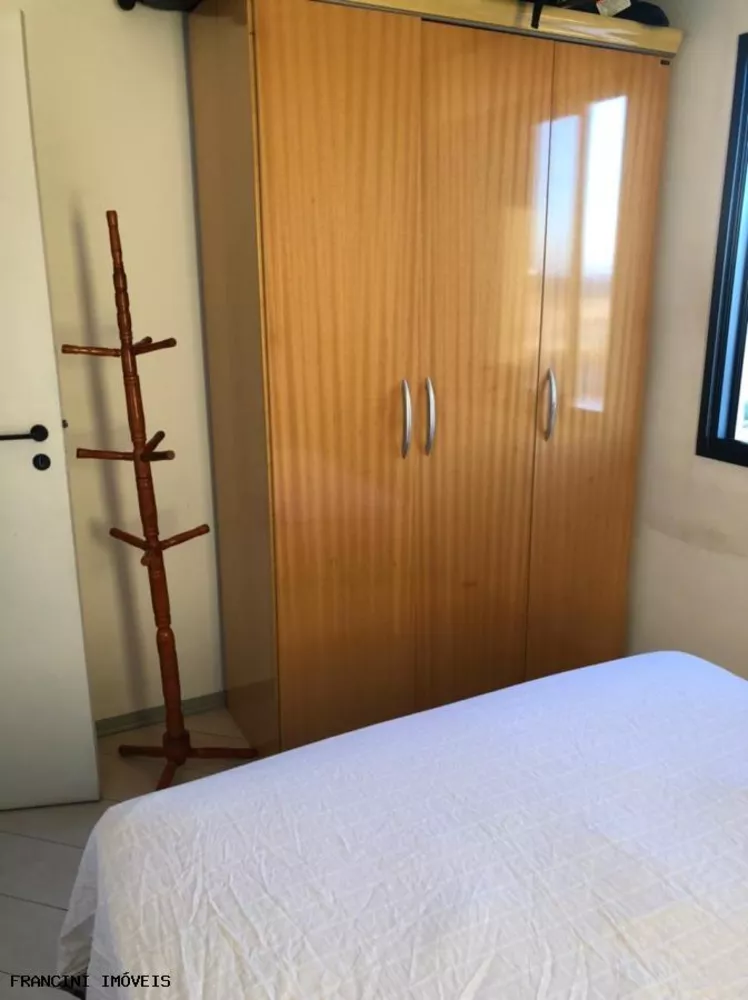 Apartamento à venda com 2 quartos, 65m² - Foto 16