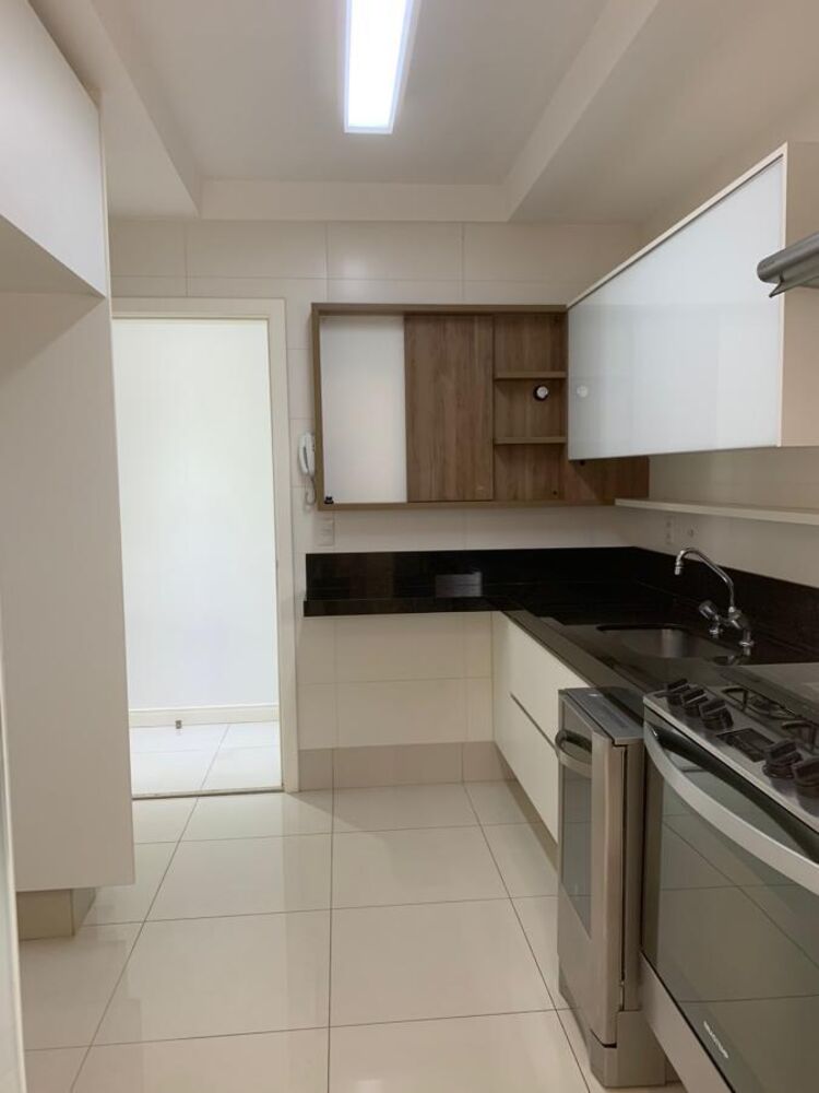 Apartamento à venda com 3 quartos, 115m² - Foto 5