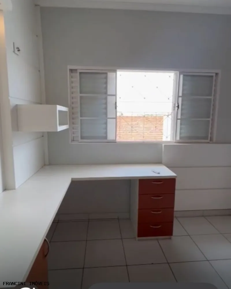 Casa, 3 quartos, 360 m² - Foto 1