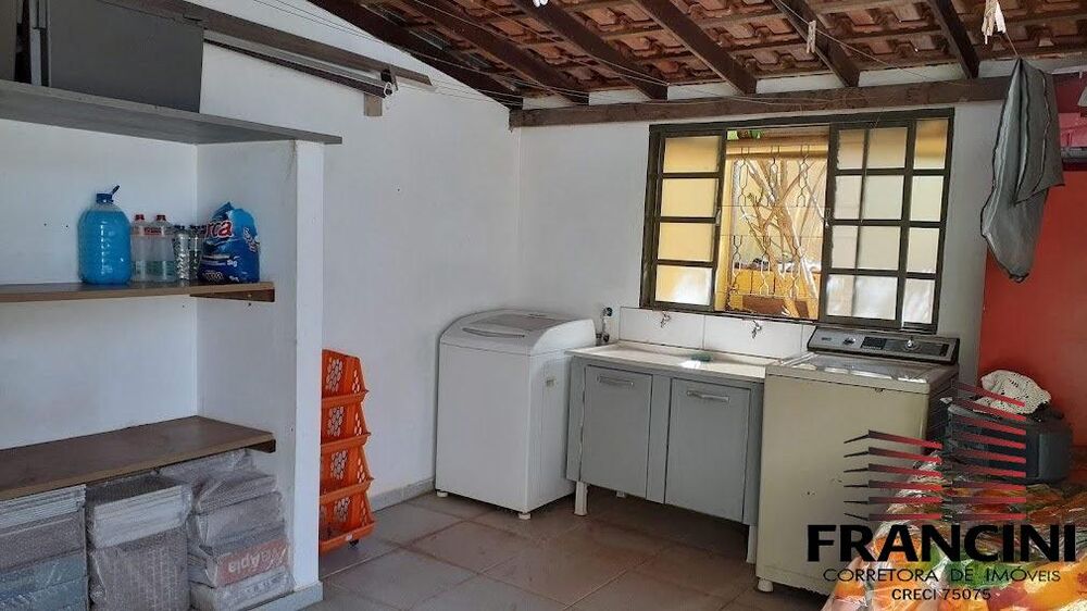 Casa à venda com 6 quartos, 1159m² - Foto 5