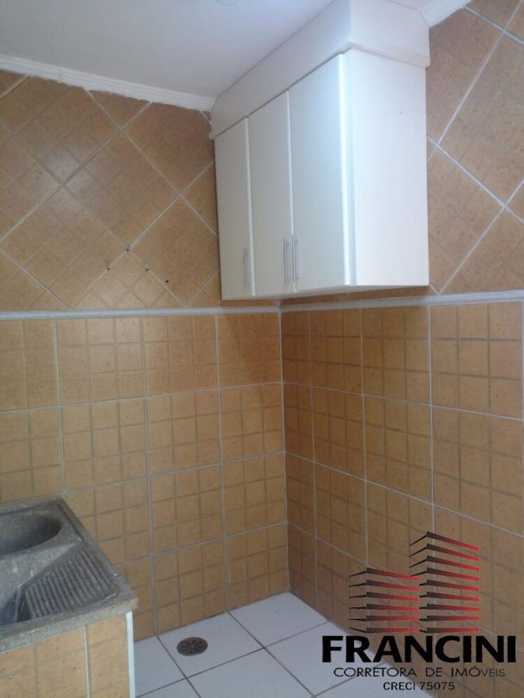 Casa de Condomínio à venda com 4 quartos, 290m² - Foto 5