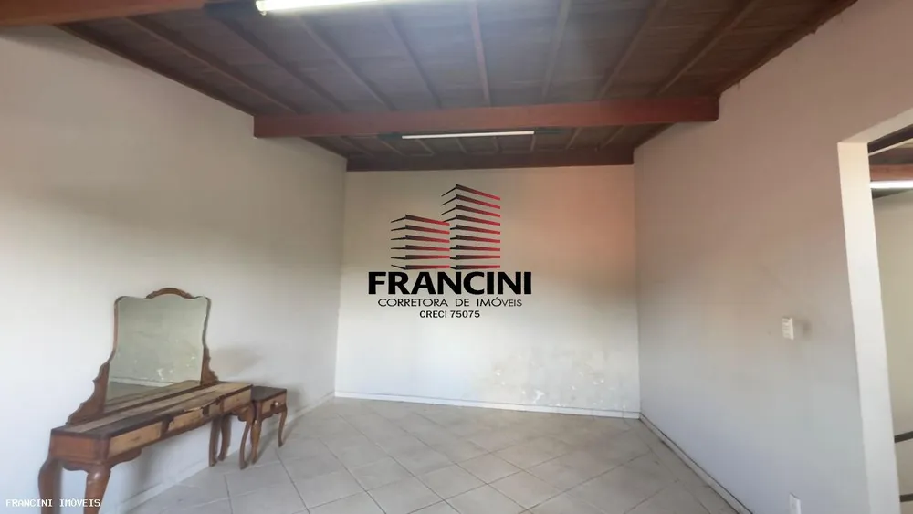 Casa, 3 quartos, 250 m² - Foto 9