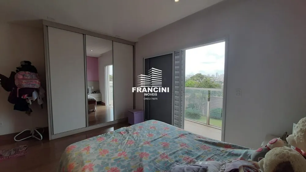Casa, 4 quartos, 360 m² - Foto 17