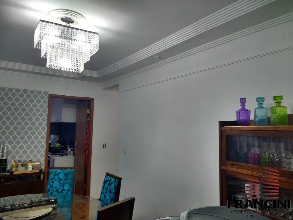 Apartamento à venda com 3 quartos, 138m² - Foto 4