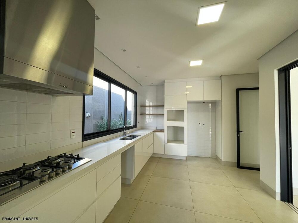 Casa de Condomínio à venda com 4 quartos, 260m² - Foto 8