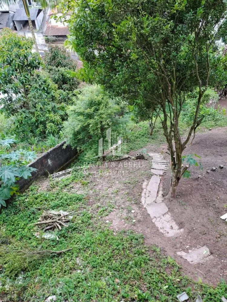 Casa, 3 quartos, 217 m² - Foto 2
