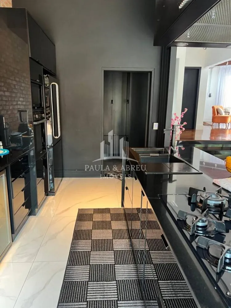 Sobrado, 2 quartos, 300 m² - Foto 1
