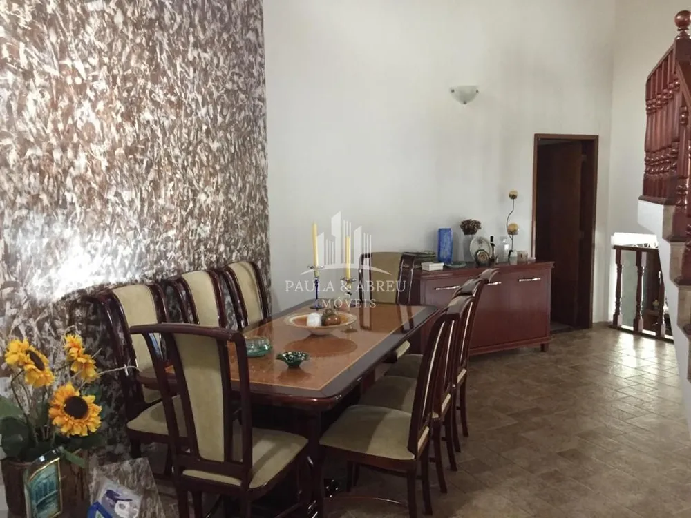 Casa, 4 quartos, 264 m² - Foto 3