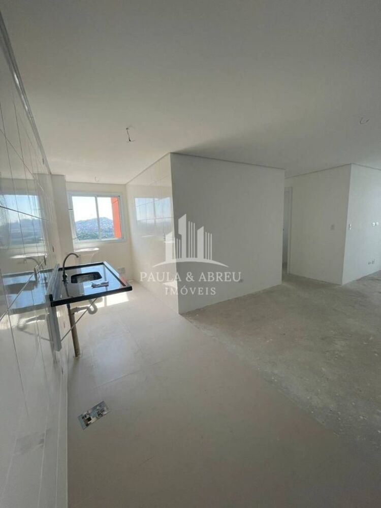 Apartamento à venda com 3 quartos, 76m² - Foto 1