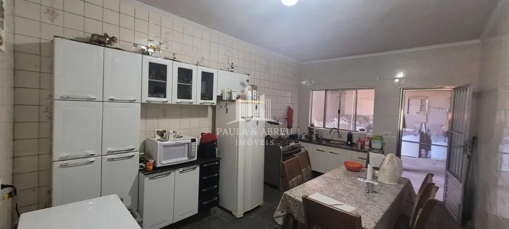 Casa, 3 quartos, 262 m² - Foto 4