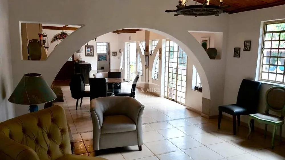 Chácara, 5 quartos, 2400 m² - Foto 2