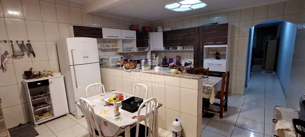 Sobrado, 3 quartos, 213 m² - Foto 3