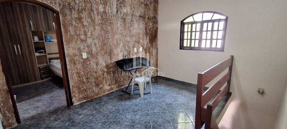 Casa à venda com 2 quartos, 266m² - Foto 4