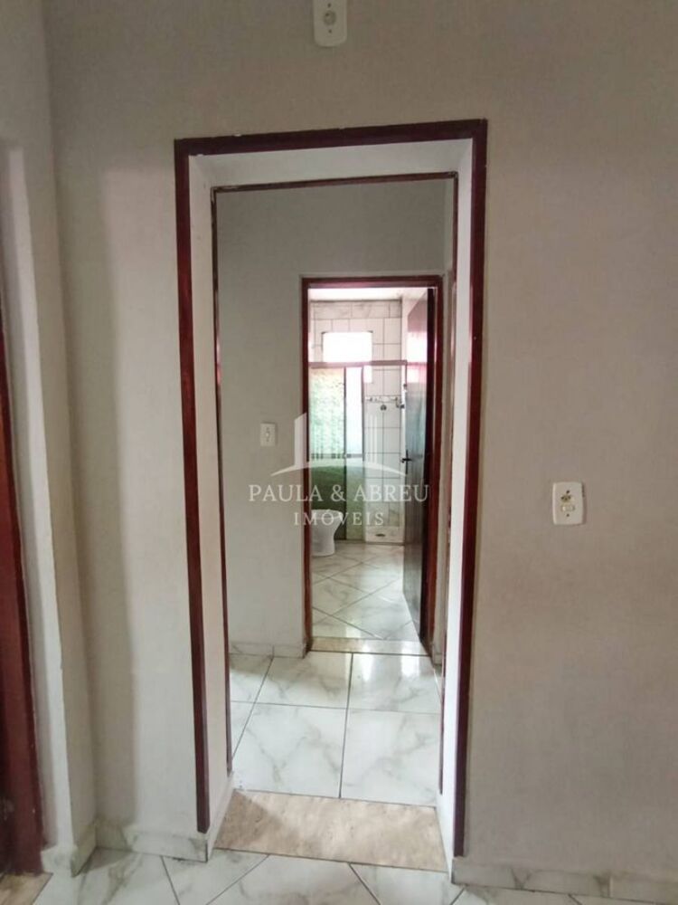 Casa para alugar com 3 quartos, 100m² - Foto 4