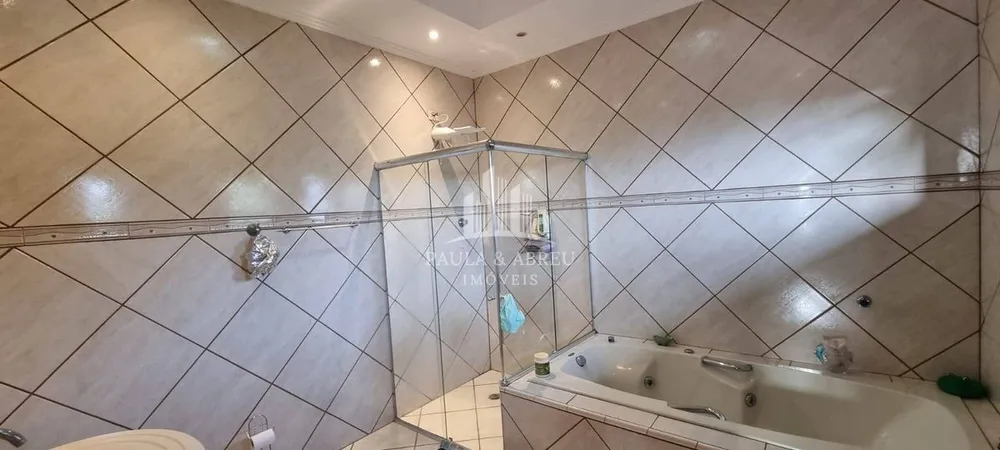 Sobrado, 4 quartos, 269 m² - Foto 1