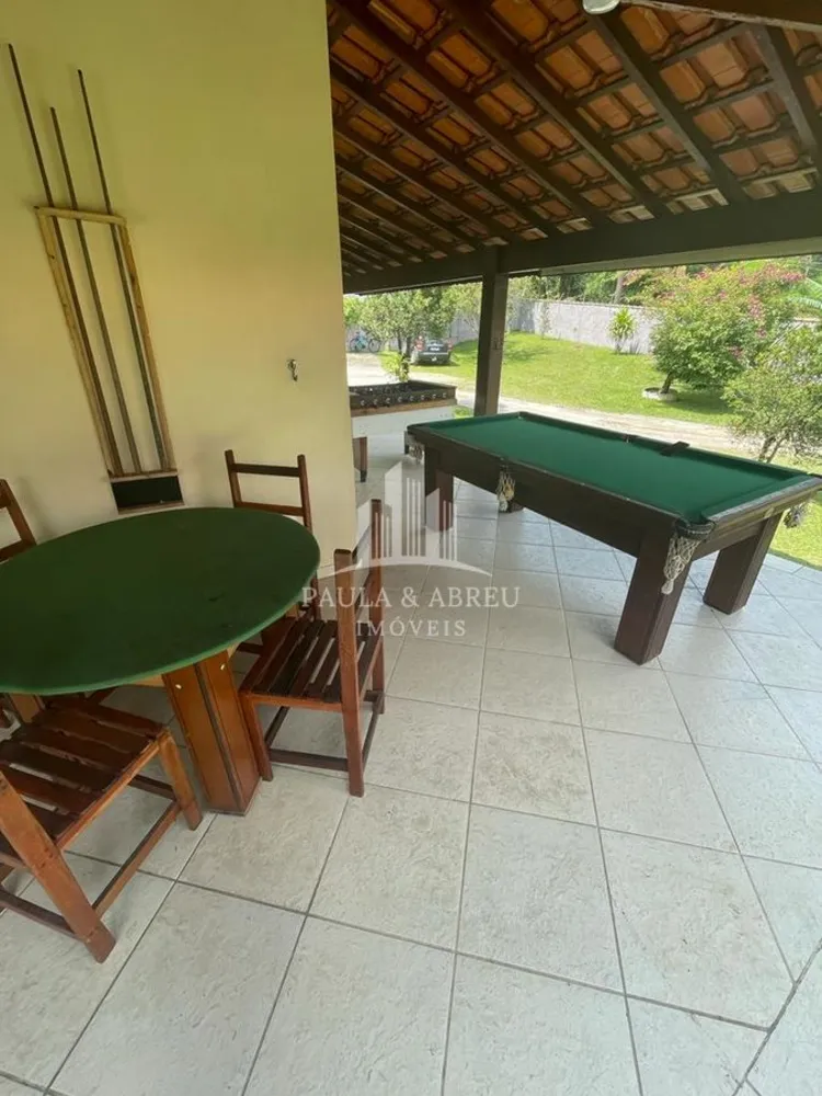 Chácara, 8 quartos, 3000 m² - Foto 1