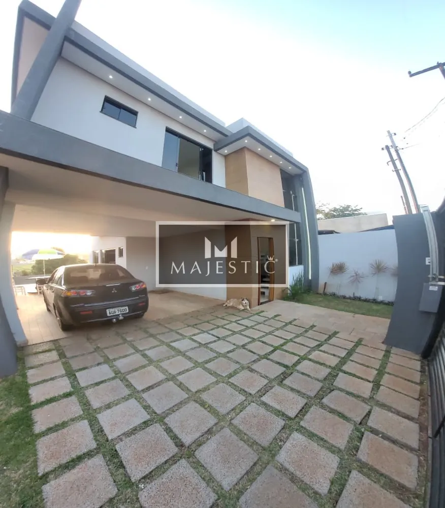 Sobrado, 2 quartos, 218 m² - Foto 1