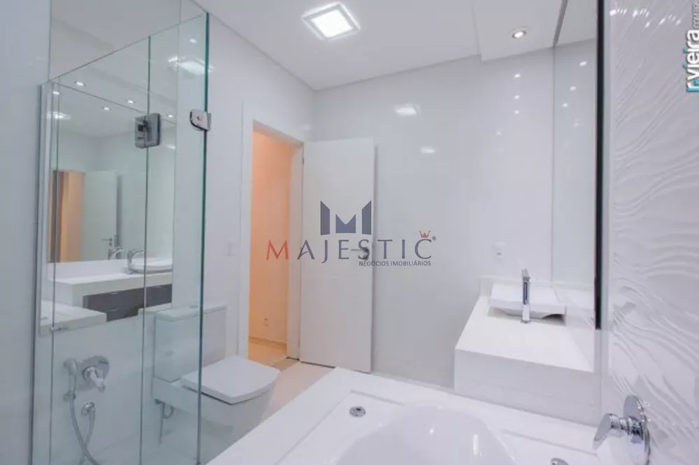 Apartamento, 1 quarto, 400 m² - Foto 1