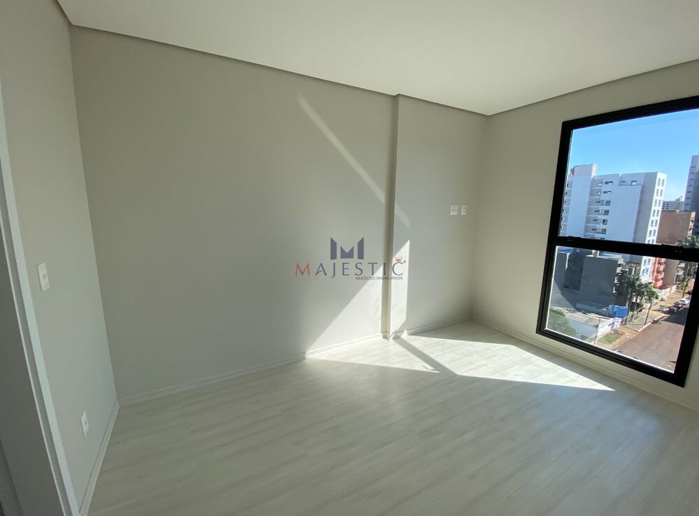 Apartamento à venda com 2 quartos, 86m² - Foto 13