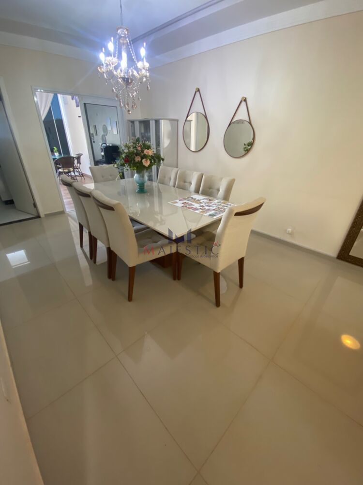 Sobrado à venda com 2 quartos, 224m² - Foto 4