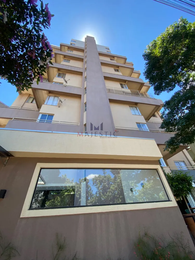 Casa, 4 quartos, 219 m² - Foto 1