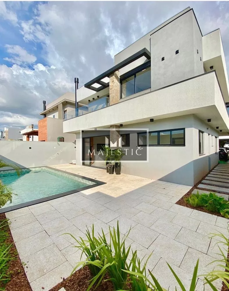 Sobrado, 1 quarto, 331 m² - Foto 1