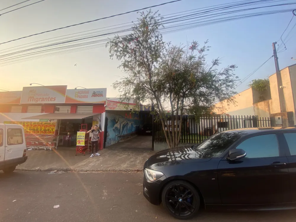 Loteamento e Condomínio, 220 m² - Foto 1
