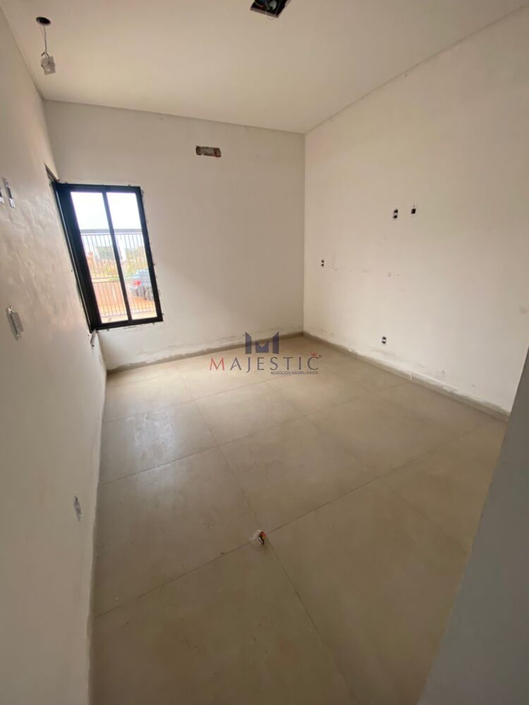 Casa à venda com 2 quartos, 64m² - Foto 4