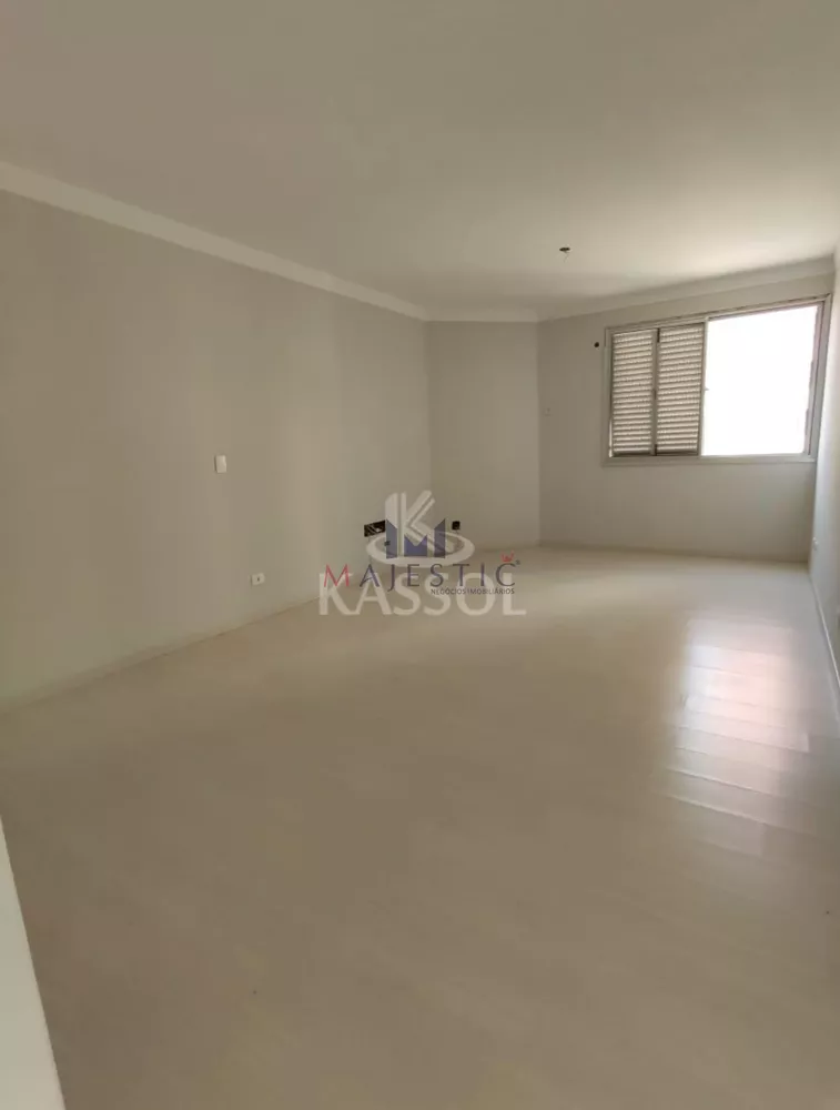 Apartamento, 3 quartos, 185 m² - Foto 2